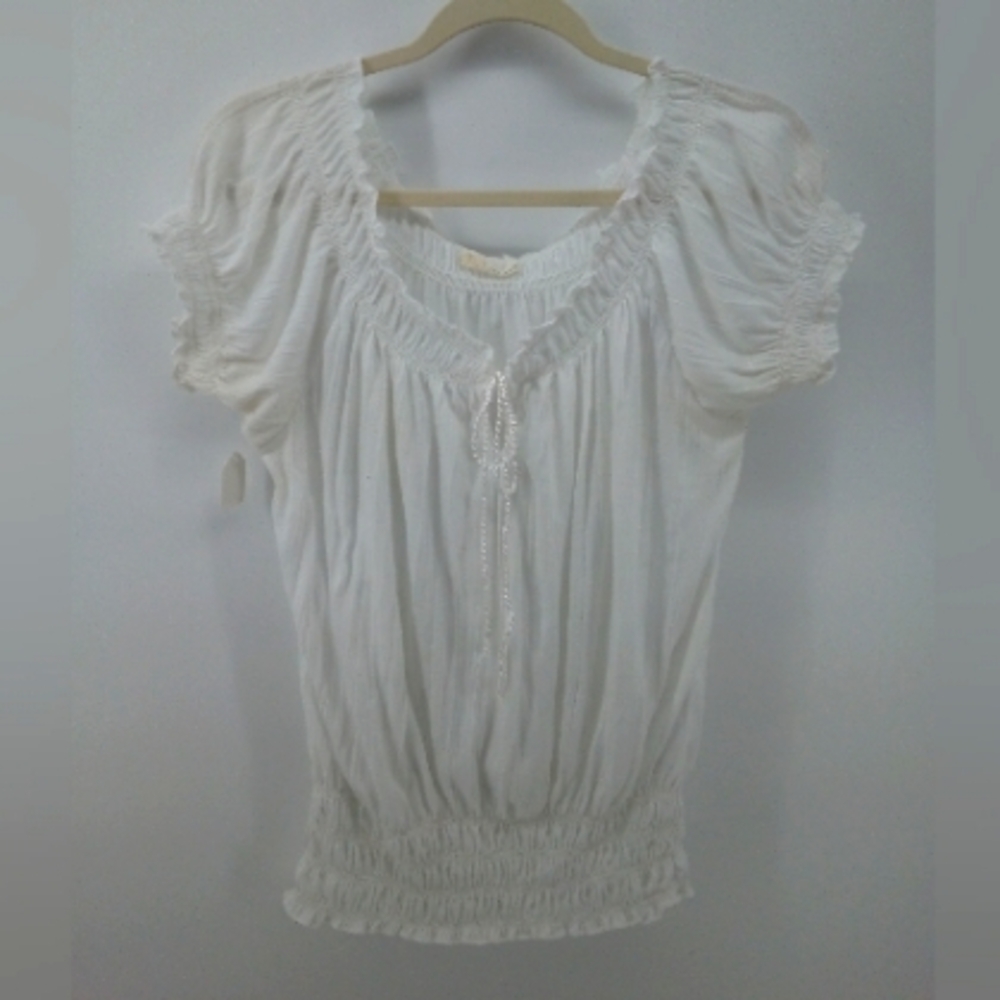 Derek Heart Boho White Peasant Smocking Elastic White Top XS / S